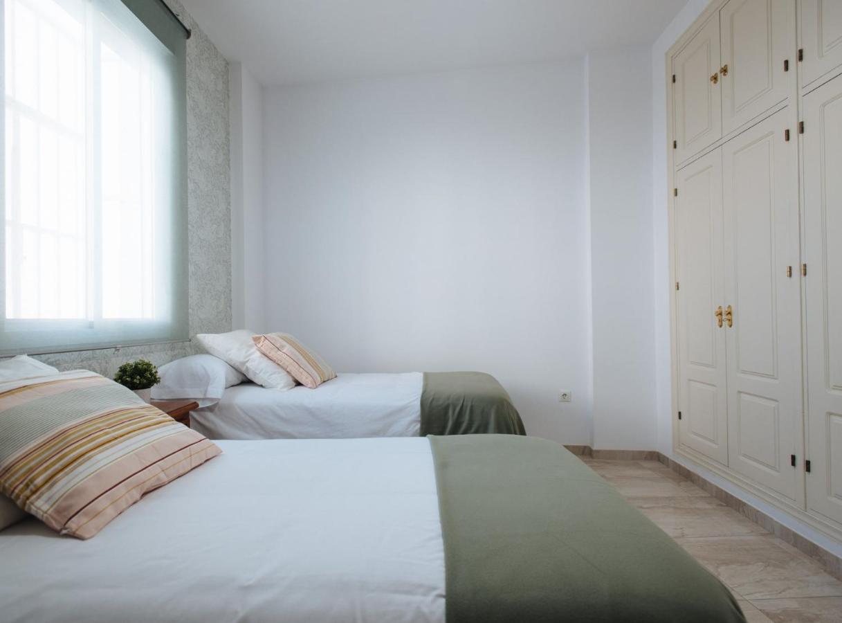 Siete Revueltas Suite Apartment Seville Exterior photo