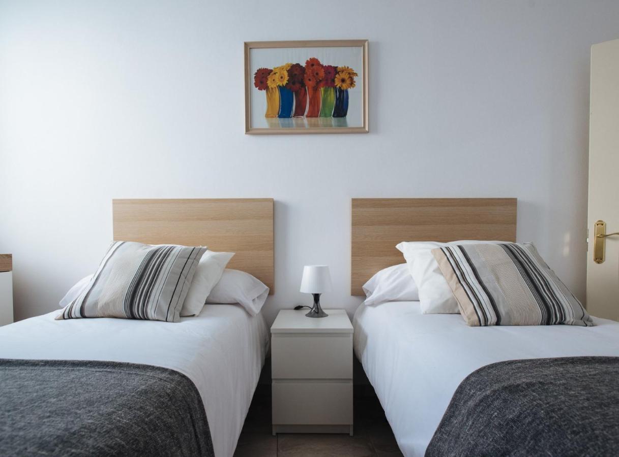 Siete Revueltas Suite Apartment Seville Exterior photo