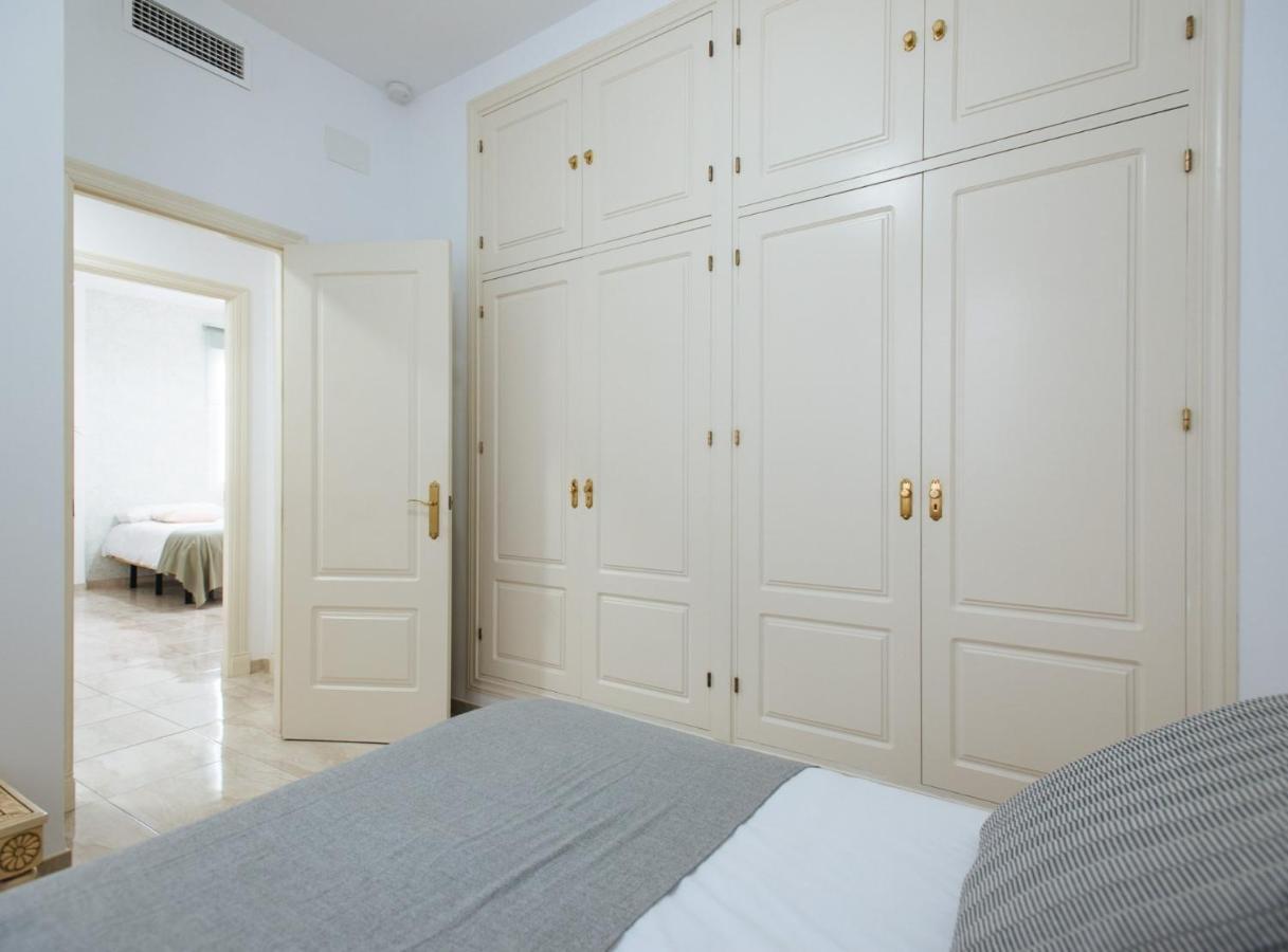Siete Revueltas Suite Apartment Seville Exterior photo