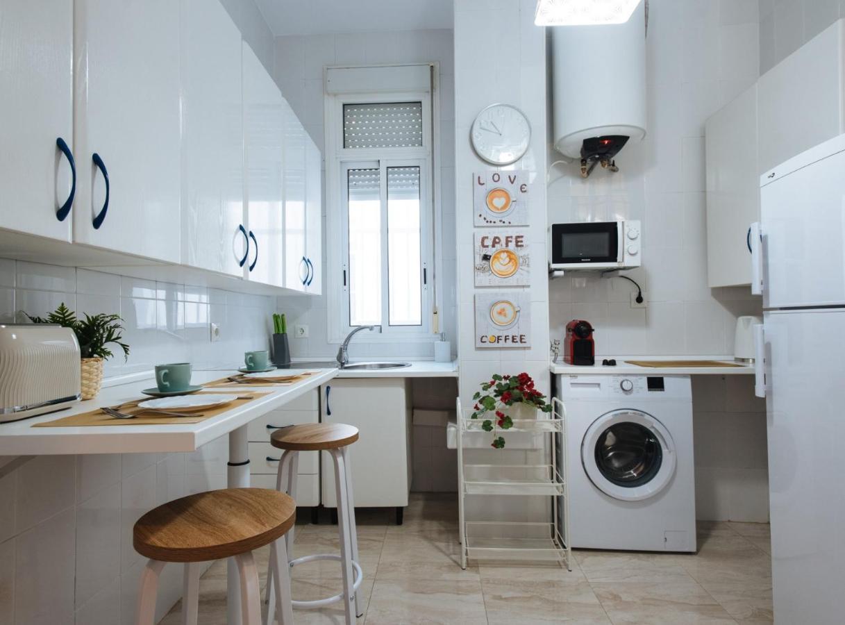Siete Revueltas Suite Apartment Seville Exterior photo
